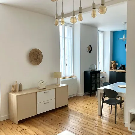 Beau T3 Lumineux : La Couronne Apartment Rochefort  Exterior photo